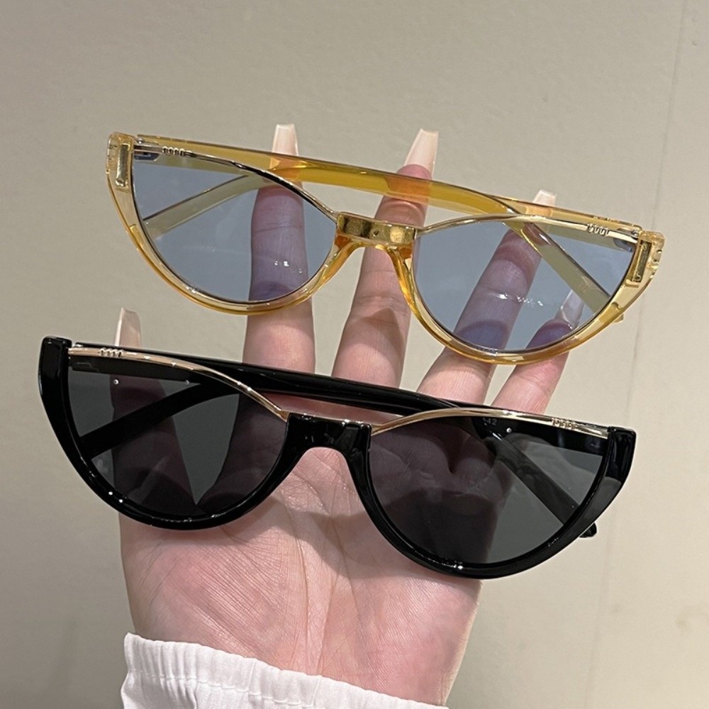 Street Fashion Photography - Occhiali da Sole Cat Eye con