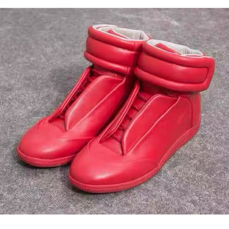 Street Fashion Female - Stivaletti da donna futuristici slip-on alti