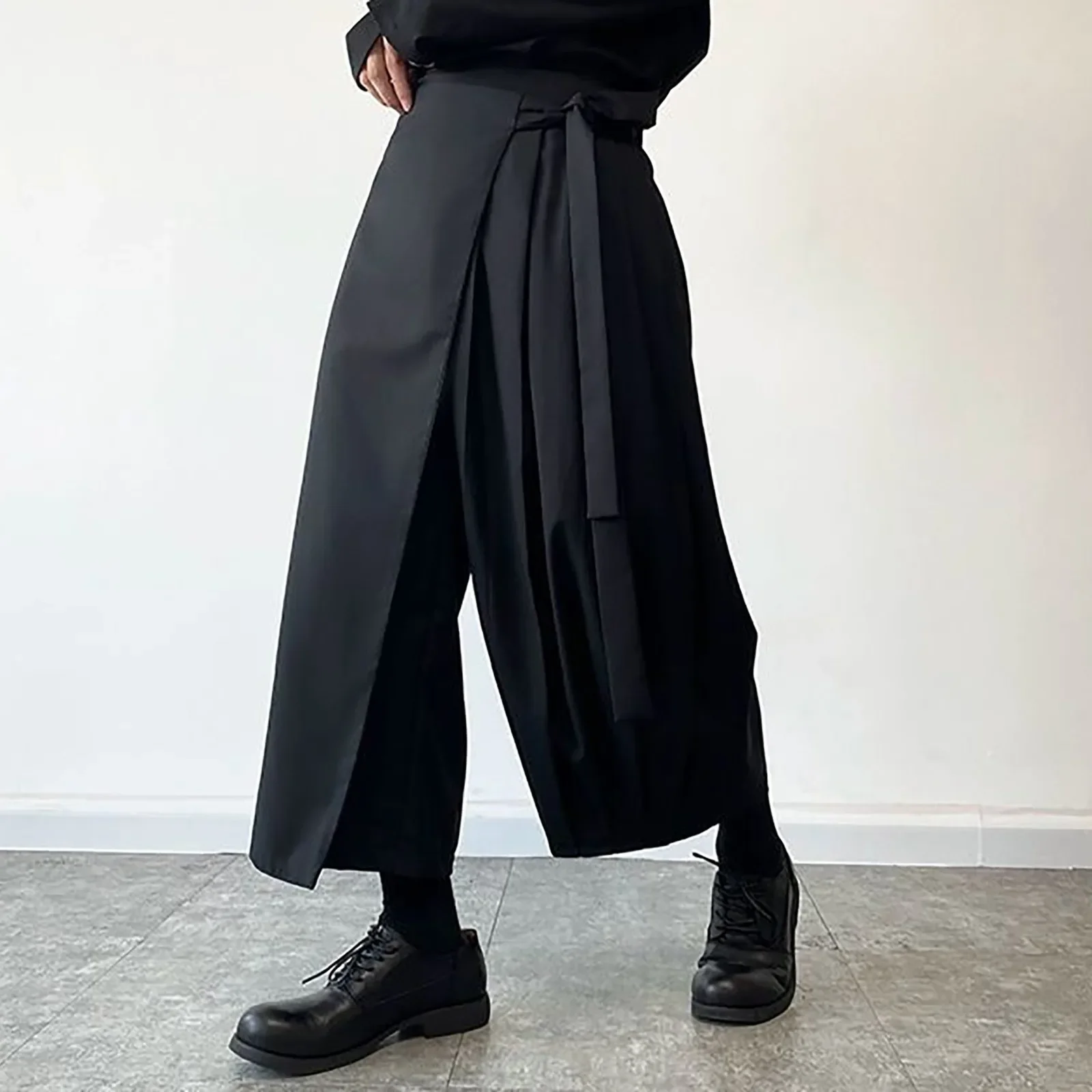 Street Fashion In Japanese - Pantaloni gonna da uomo stile retrò