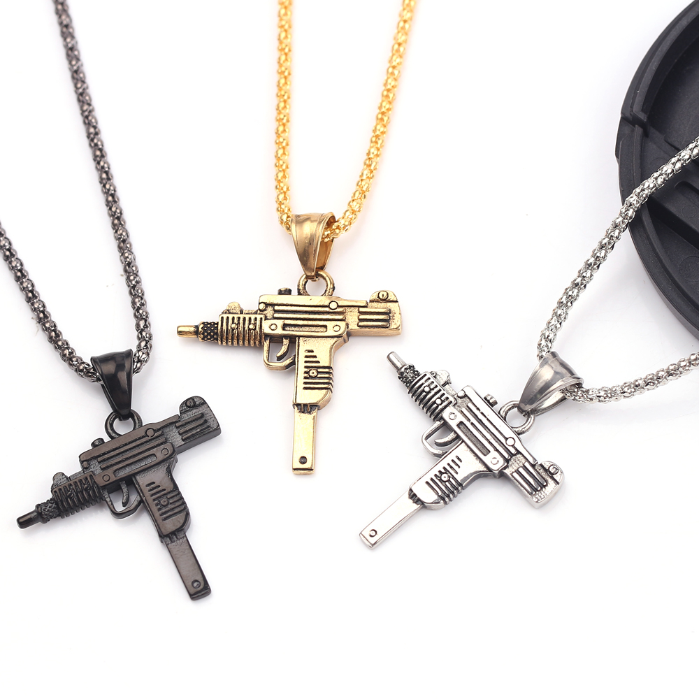 Collana con Ciondolo a Forma d - Street Fashion Jewelry recensione e prezzo