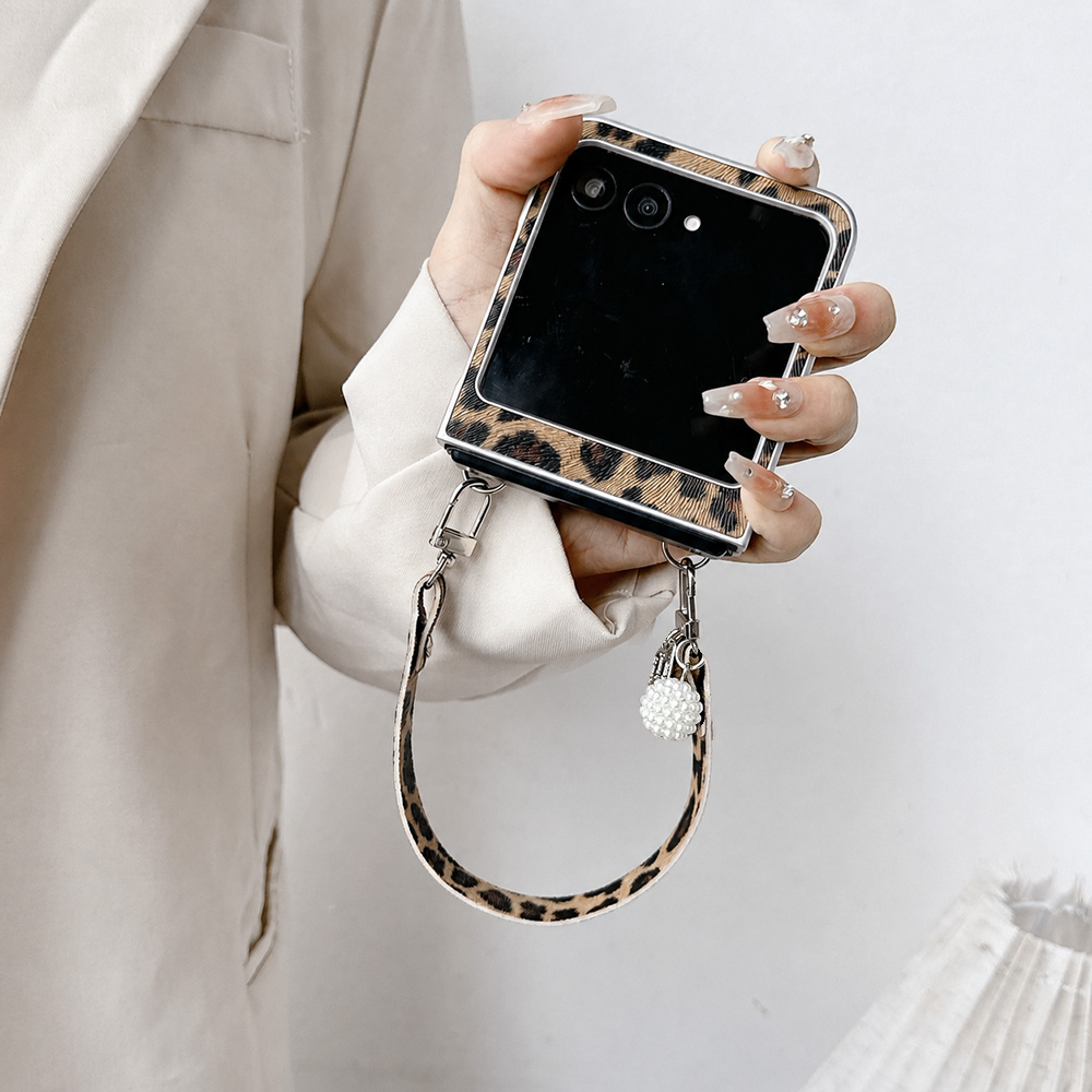 Custodia a libro pieghevole co - Street Fashion Female recensione e prezzo