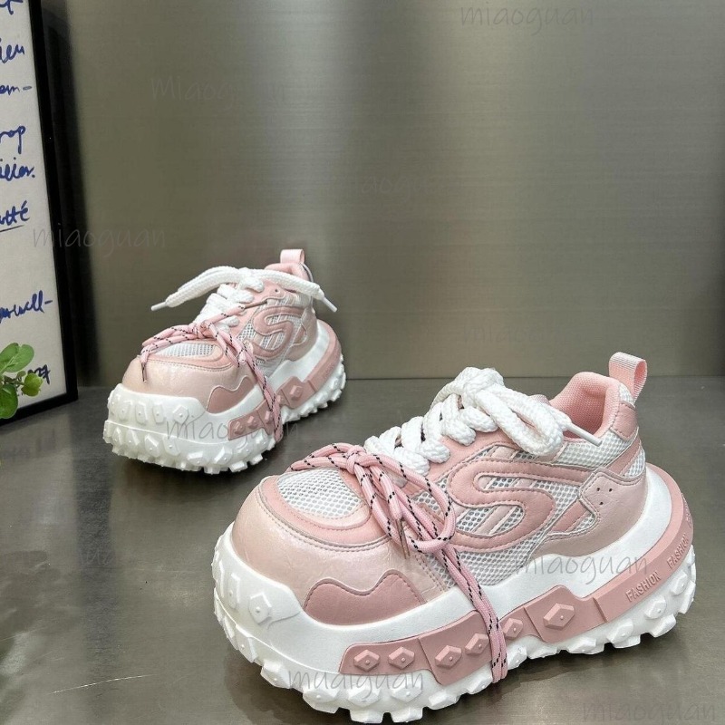 Sneakers da Donna con Plateau  - Street Fashion Female recensione e prezzo