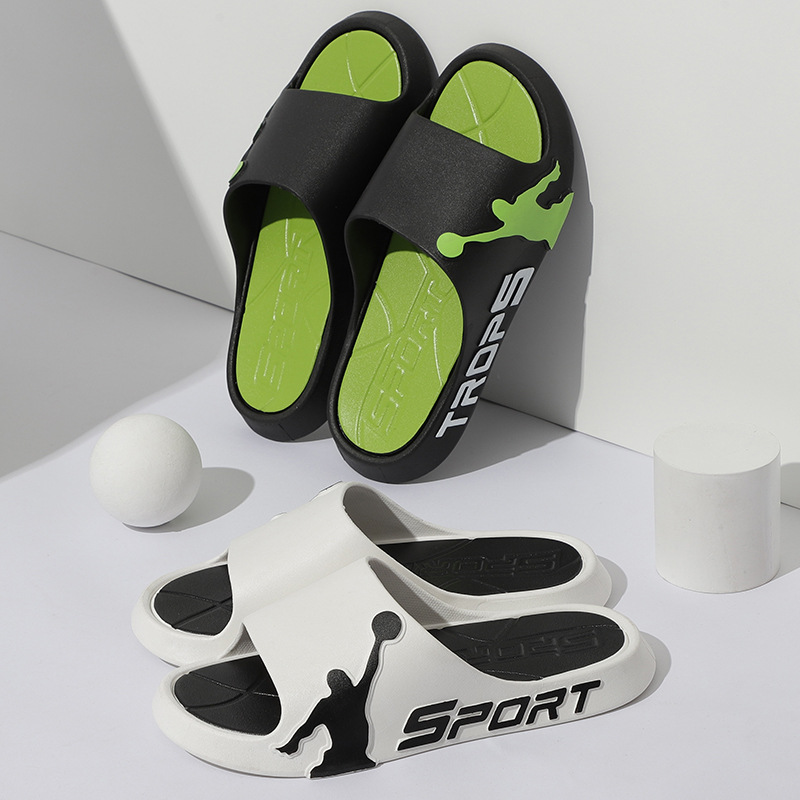 Pantofole da uomo alla moda Su - Street Fashion Couple recensione e prezzo
