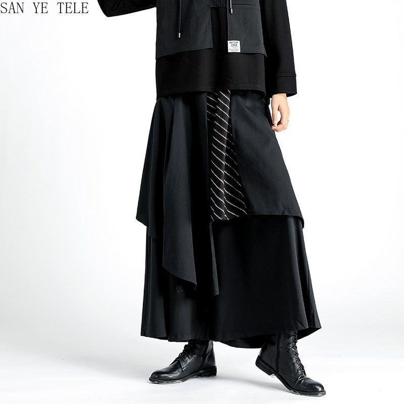 Pantaloni Neri Irregolari da U - Street Fashion In Japanese recensione e prezzo