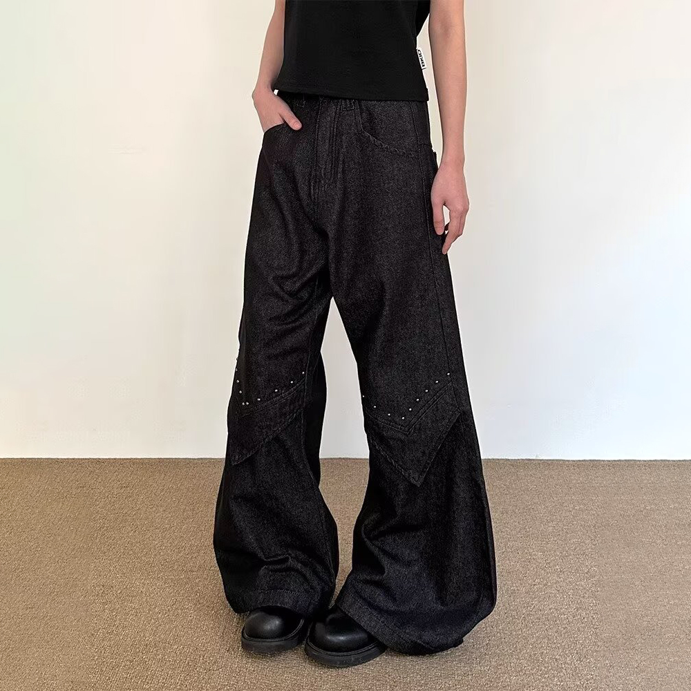 2025 Jeans svasati dritti da u - Street Fashion Trends 2025 recensione e prezzo