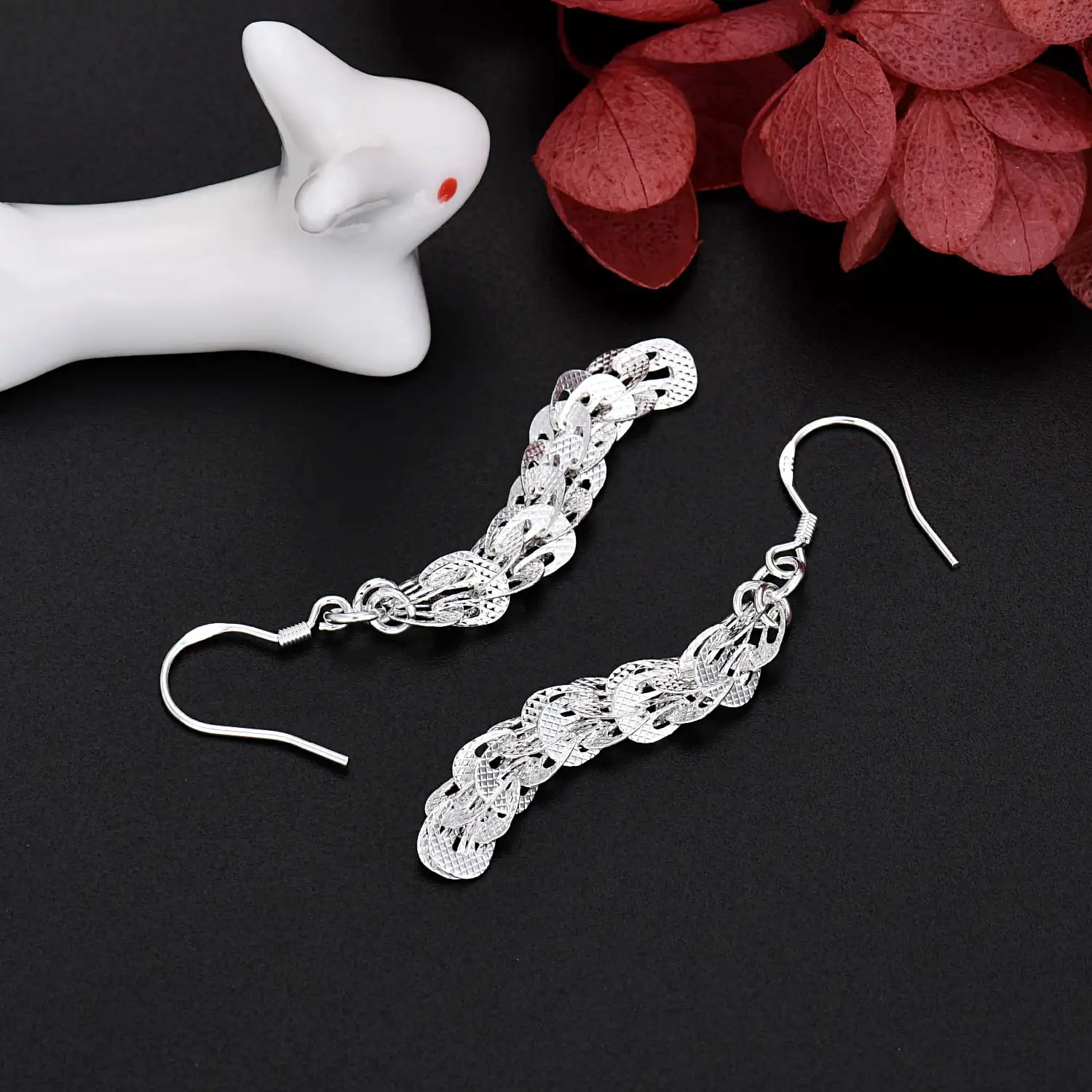 Nuovi eleganti orecchini in ar - Street Fashion Earrings recensione e prezzo