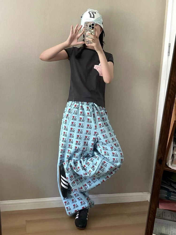 Pantaloni Sportivi Casual con  - Street Fashion In London recensione e prezzo