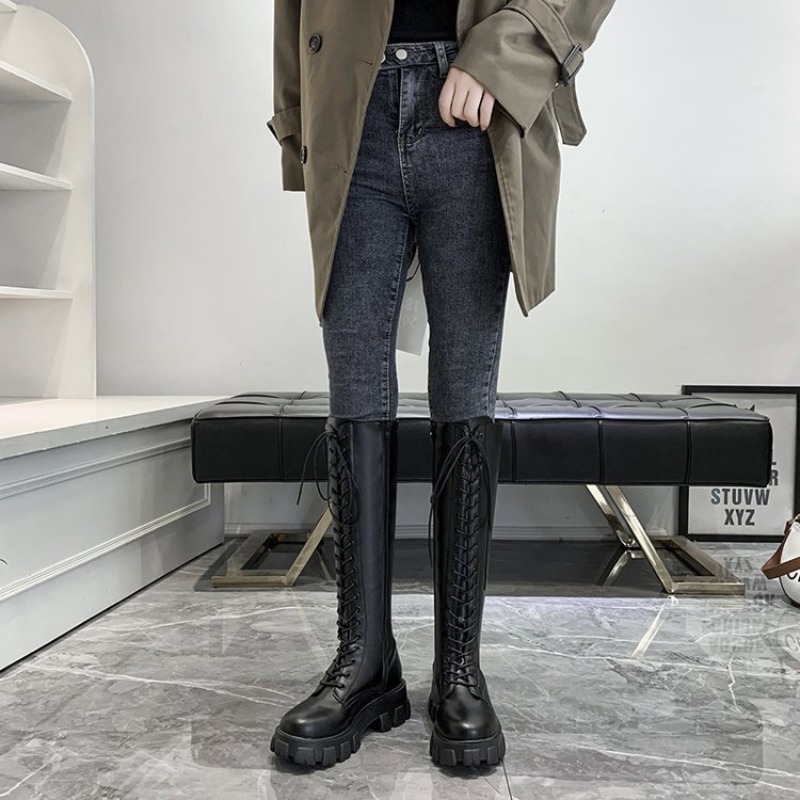 Stivali Alti da Donna con Lacc - Street Fashion Female recensione e prezzo
