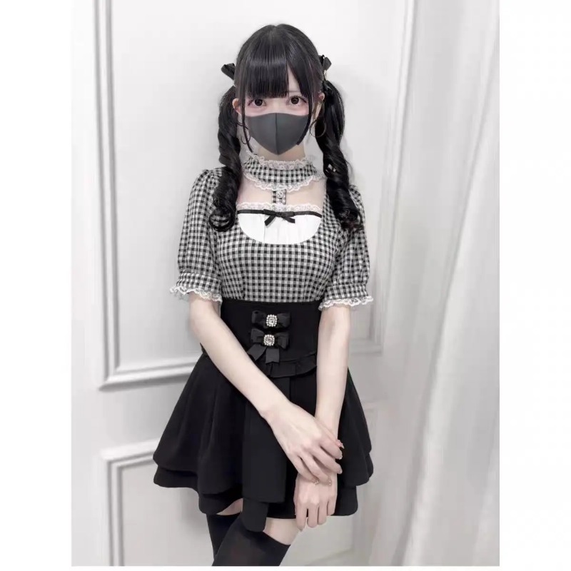 Camicetta Gotica con Volant e  - Street Fashion In Japanese recensione e prezzo