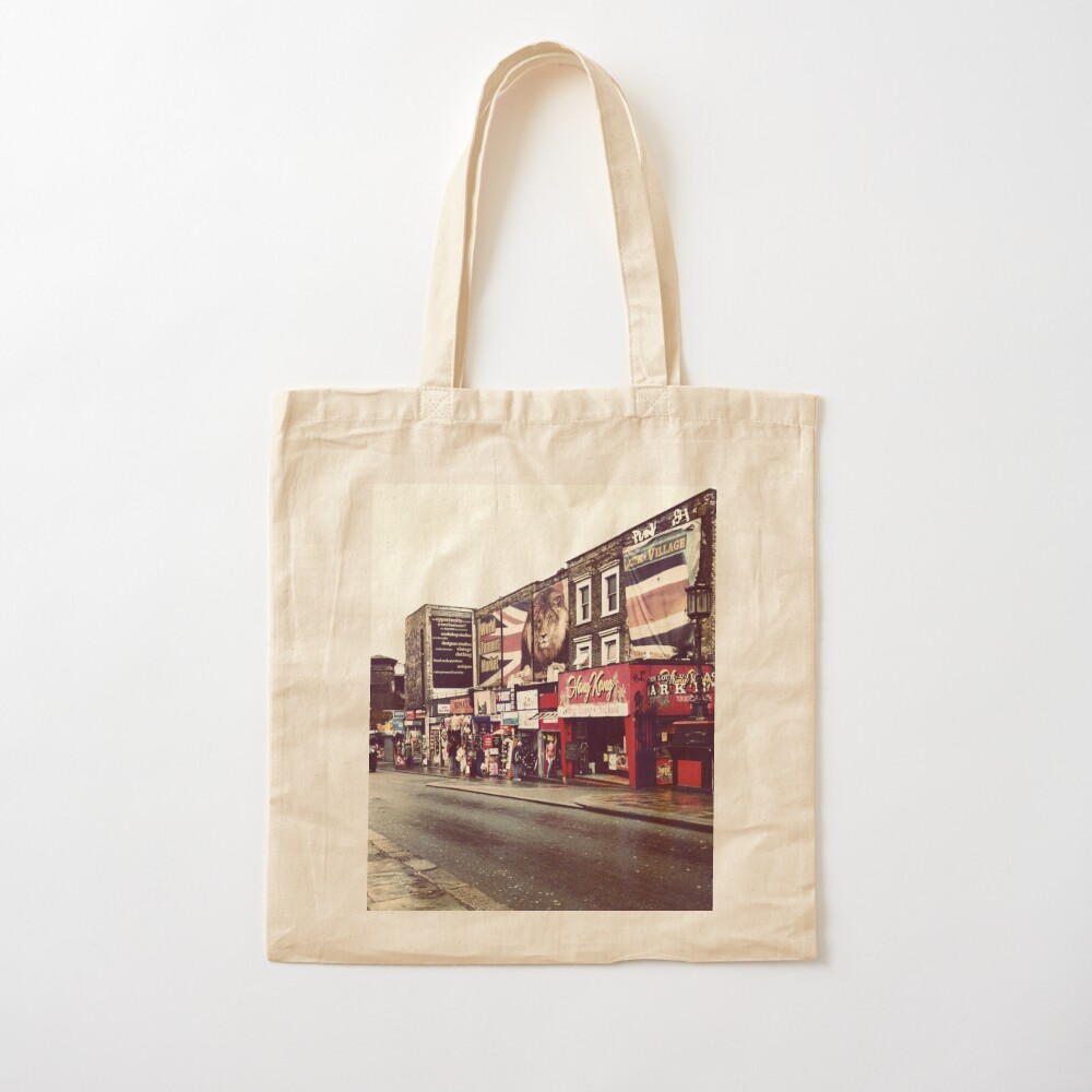 Mercato di Camden Town a Londr - Street Fashion In London recensione e prezzo